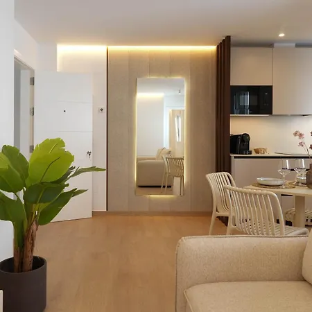 Ideal Parejas - Ferca Apartment *
